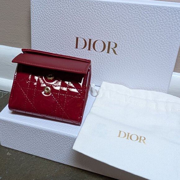 Lady Dior Medium Trifold Wallet - Picture 10 of 13